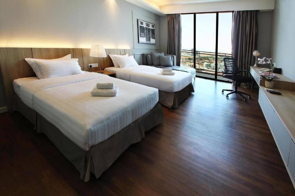 Shore Studio Rivercity View Malacca Bagian luar foto