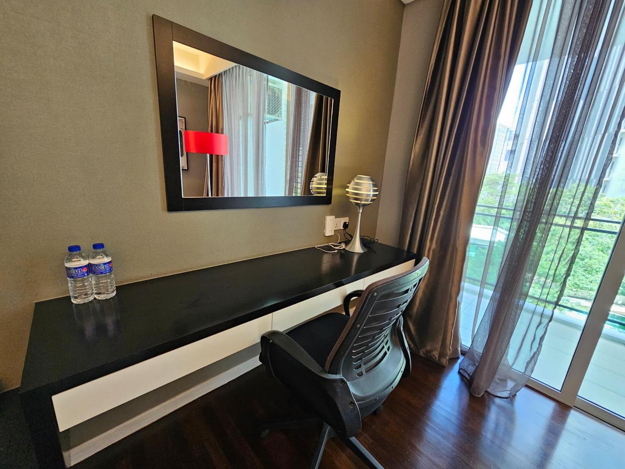 Shore Studio Rivercity View Malacca Bagian luar foto